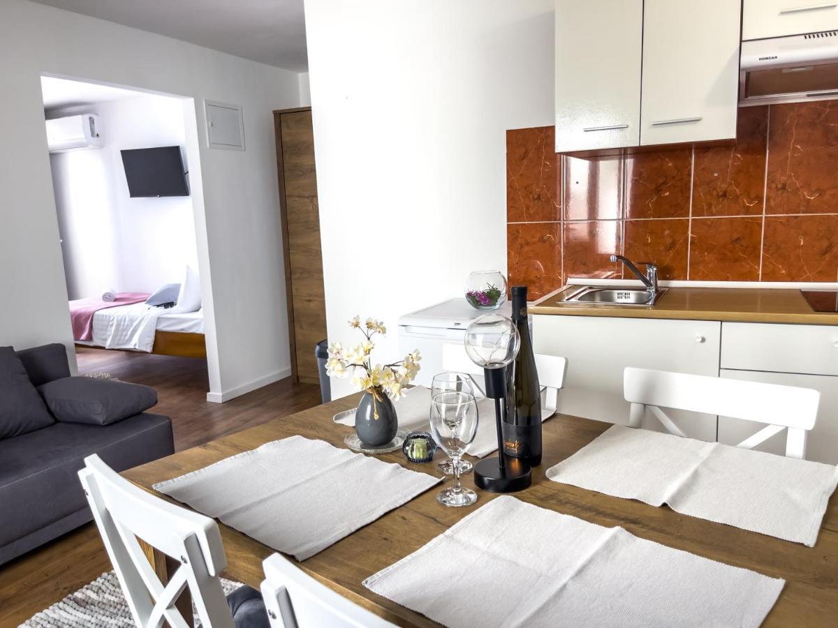 Apartments Goro بودْسْتغانا المظهر الخارجي الصورة